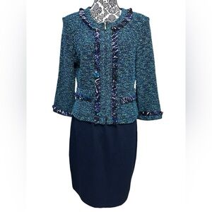 St. John Skirt Suit Sz 10